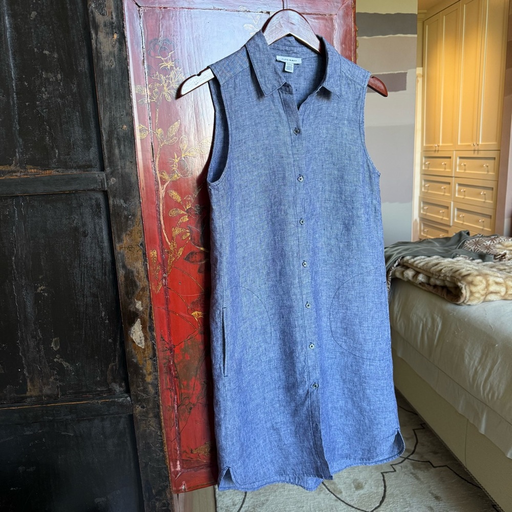 Linen Sleeveless Chambray Button-Down Shirt Dress
